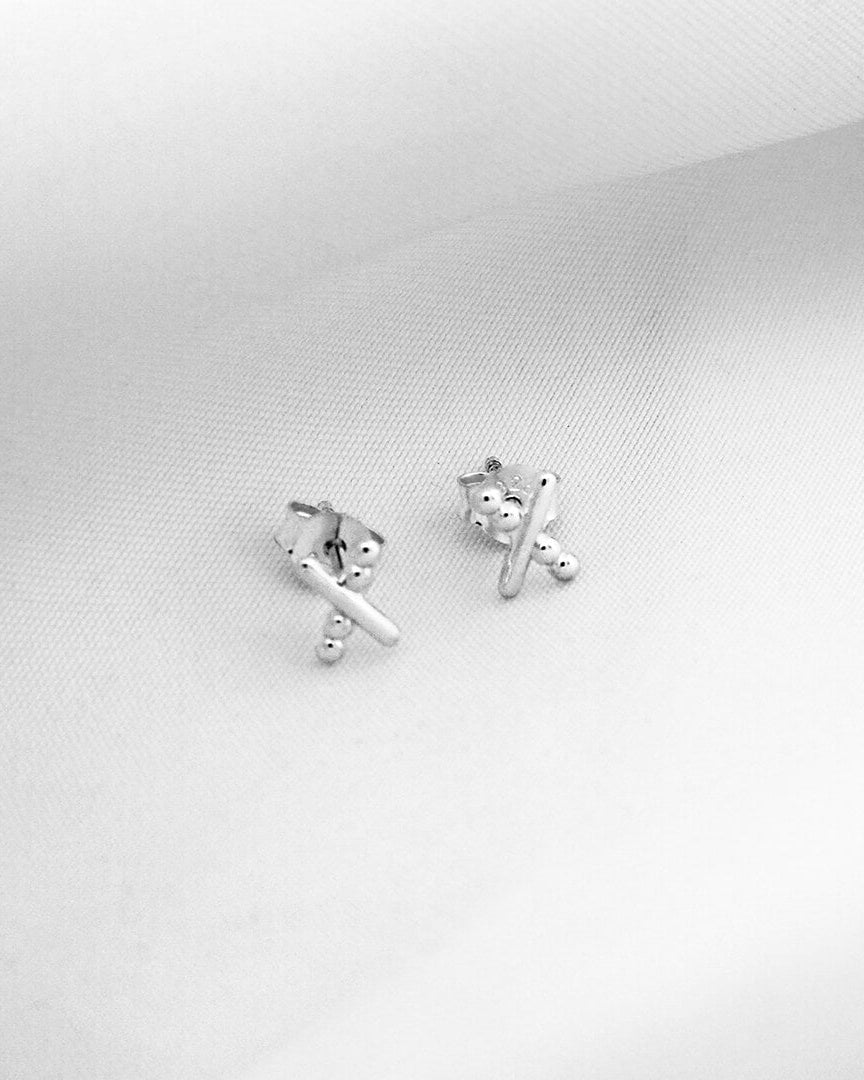 Criss Cross Silverörhängen Mini By Sofia Wistam
