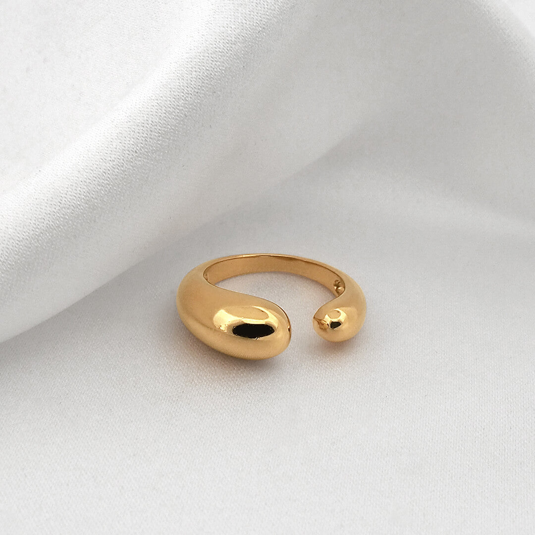 Curves Guldring By Sofia Wistam