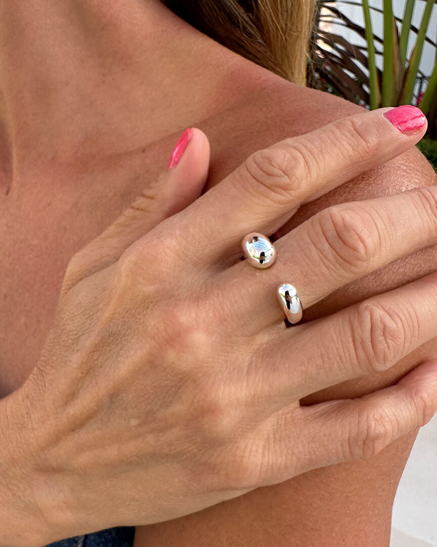 Curves Silverring By Sofia Wistam