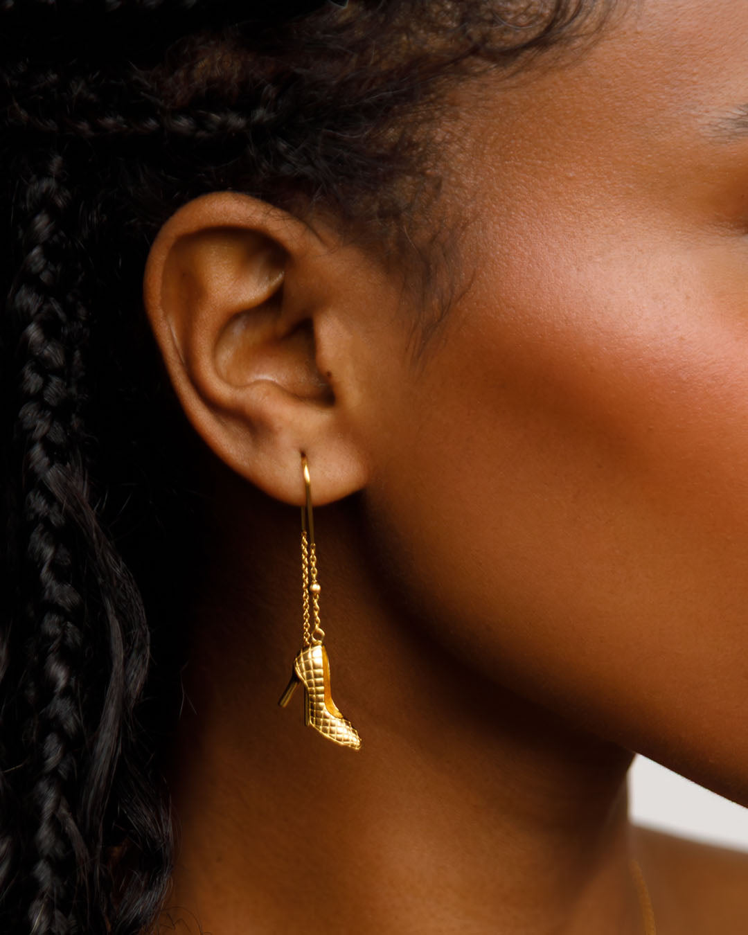 Shoe la la Posh - Guldörhängen