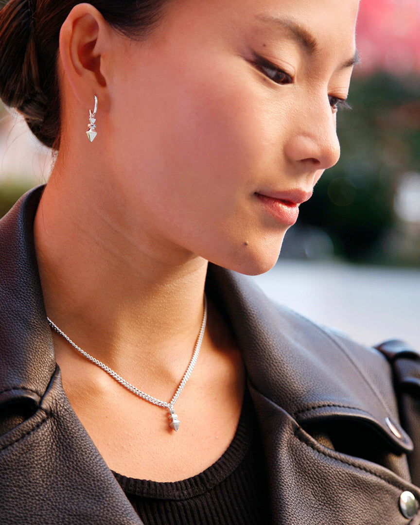 Arrow Chunky silverhalsband By Sofia Wistam