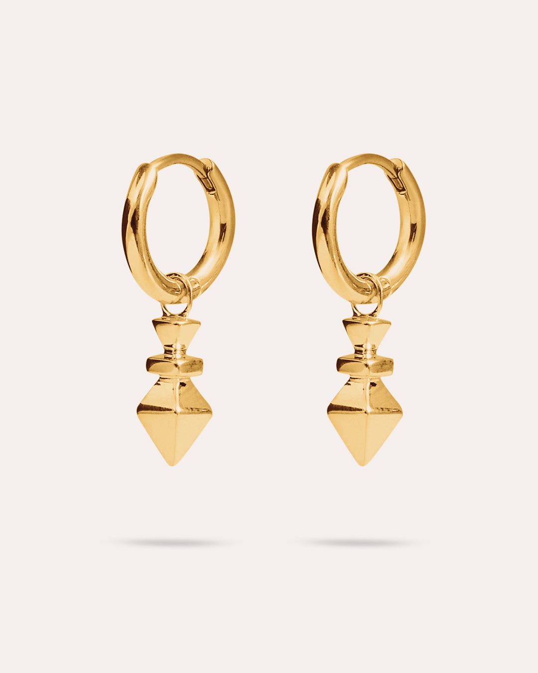 Arrow Ring - Guldörhängen