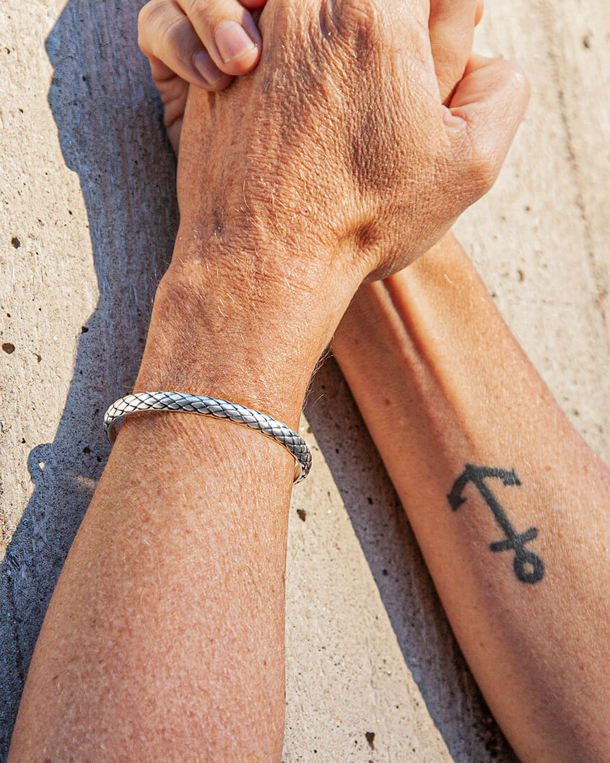 The Cobra Cuff - Silverarmband By Sofia Wistam